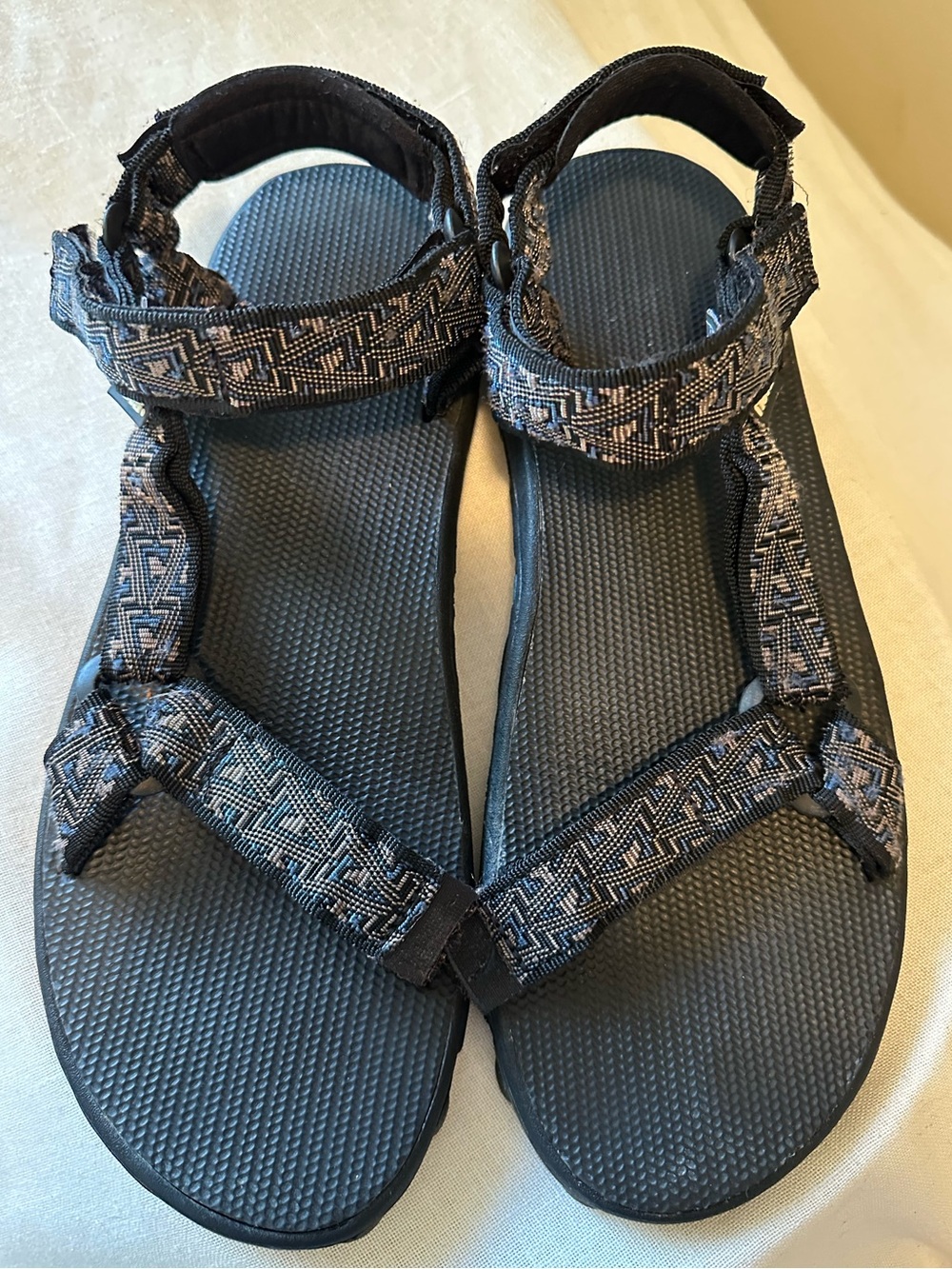 Teva Mens Hurricane Xlt3 Strappy Waterproof Sandals 11 Outdoors Gorpcore Hiking